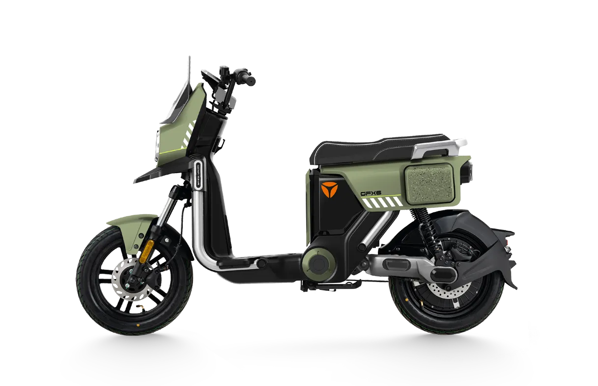 Scooter elétrica verde
